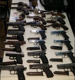 Armas ocupadas a un hombre en el sector Villa María, Distrito Nacional