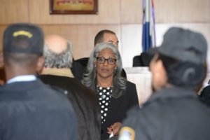 Rosabel Castillo Rolffot, exregistradora de títulos del Distrito Nacional y actual directora nacional de Registro de Títulos, durante la audiencia. Foto Nelson Mancebo