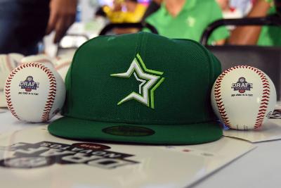 Gorra de las Estrellas Orientales.