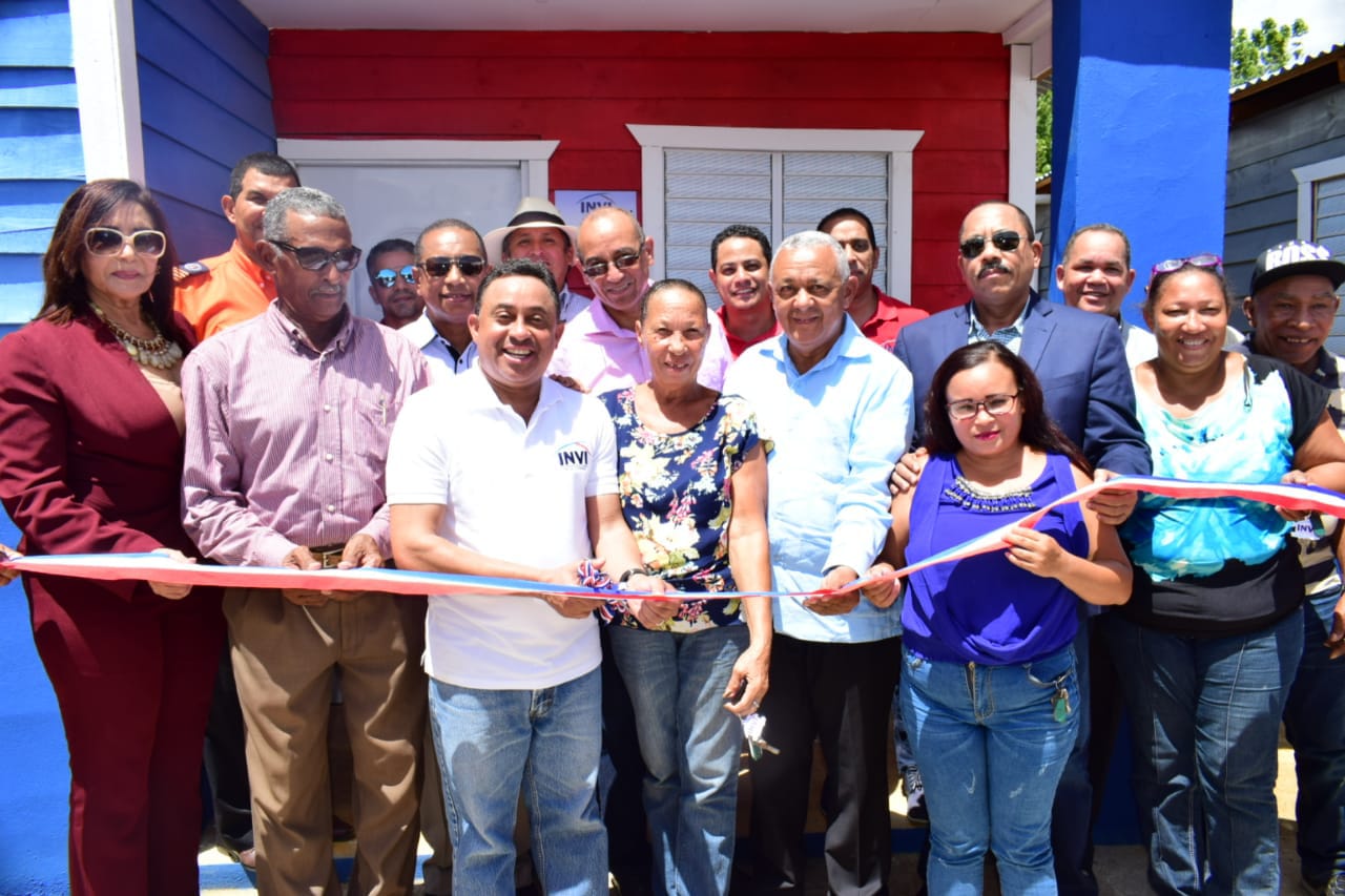 Entrega de viviensas del INVI en proyecto habitacional “Villa Esperanza Cana Chapetón”