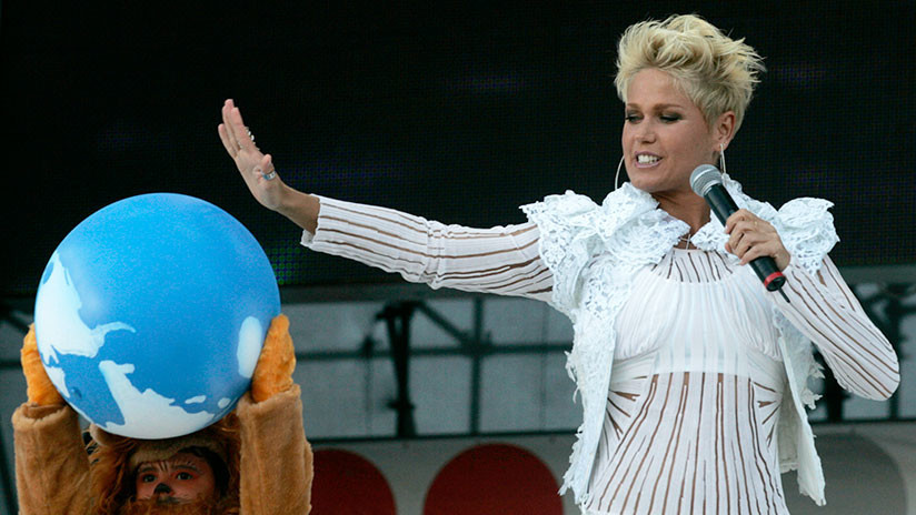 Xuxa durante el concierto de Live Earth en la playa de Copacabana, Río de Janeiro, julio de 2007.