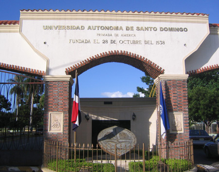 Universidad Autónoma de Santo Domingo (UASD)