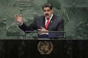 El presidente venezolano Nicolás Maduro interviene ante la 73ra sesión de la Asamblea General de las Naciones Unidas, el miércoles 26 de septiembre del 2018. (AP Foto/Frank Franklin II)