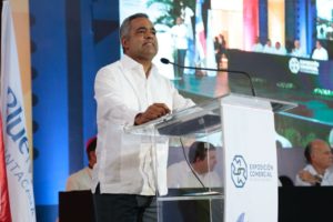 El presidente de la Asociación  de Hoteles  y Turismo en República  Dominicana  (ASONAHORES), Joel Santo