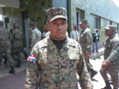 El nuevo comandante de décimo batallón de infantería del Ejército en esta ciudad, coronel Domingo Cruz Sosa, sanciona militares