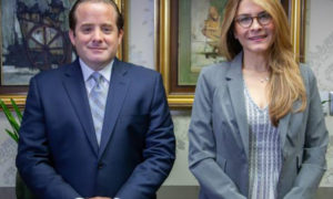 José Ignacio Paliza y Carolina Mejía, presidente y secretaria General del PRM