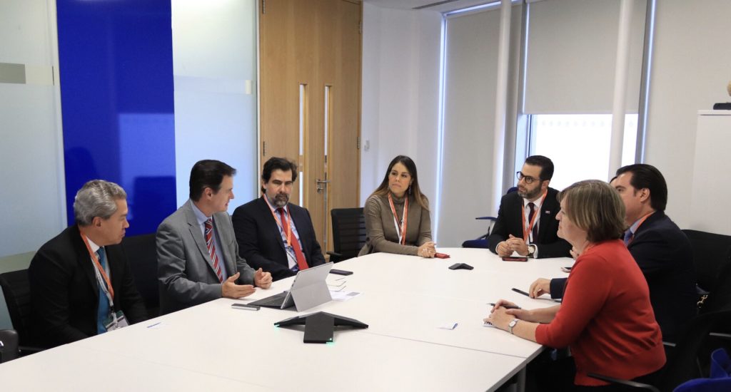 Integrantes de la delegación dominicana en la Oficina de Propiedad Intelectual de Reino Unido.