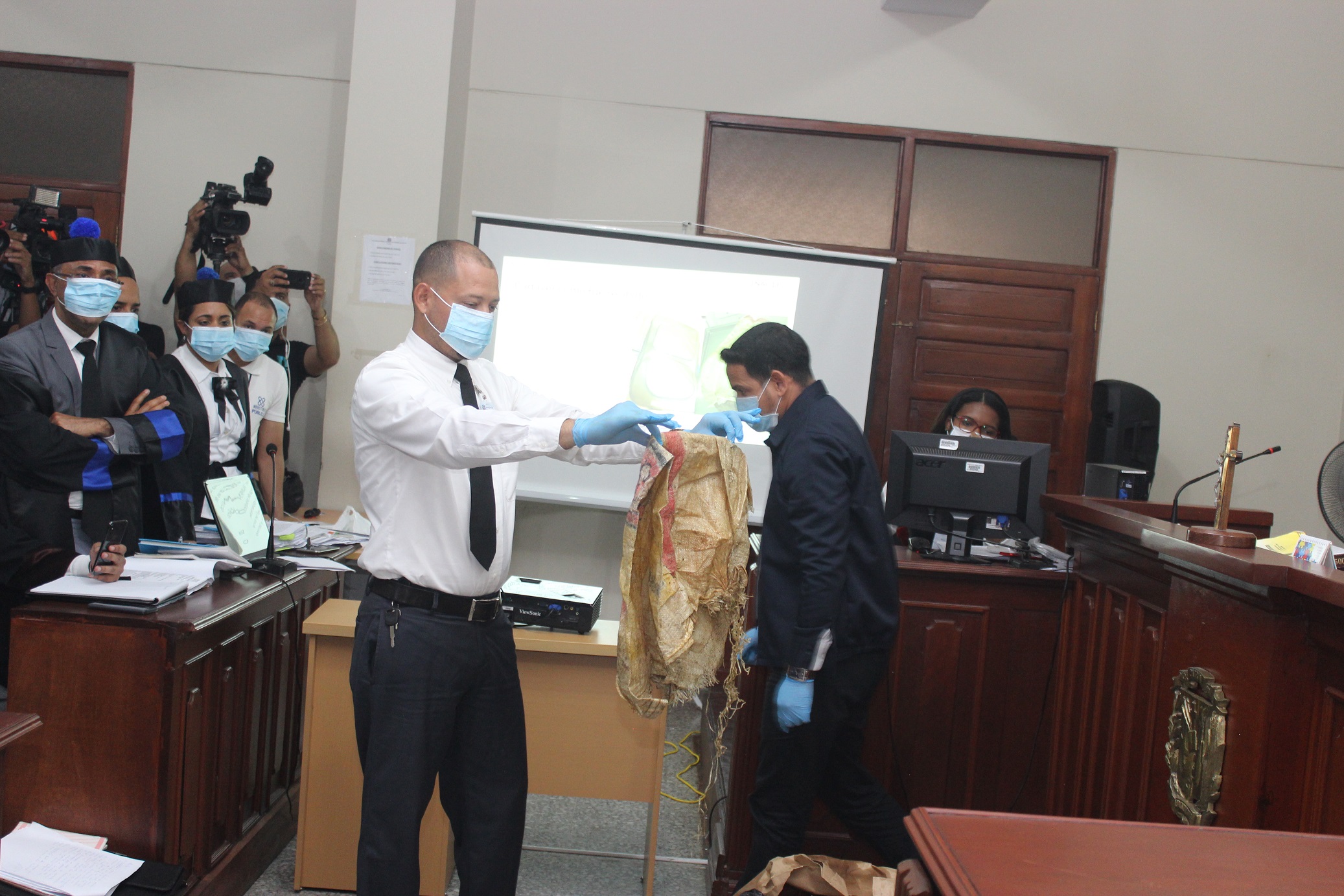 Presentación de pruebas del crimen caso Emely Peguero. Foto Naciso Acevedo