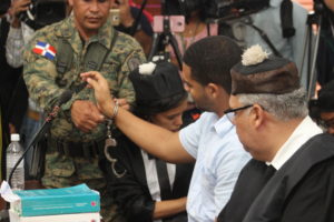 Marlon Matínez durante el juicio. Es el principal acusado de asesinar a su novia Emely Peguero. Foto Narciso Acevedo.