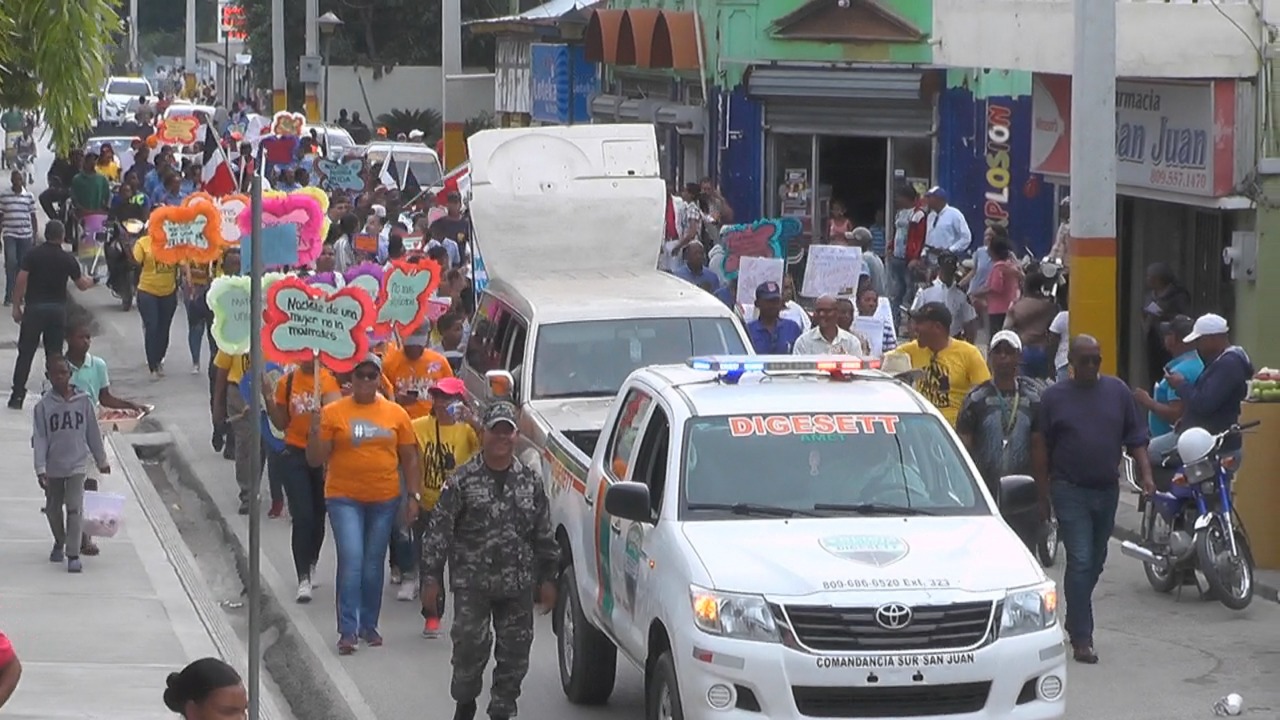 Caminata contra la violencia en la provincia San Juan