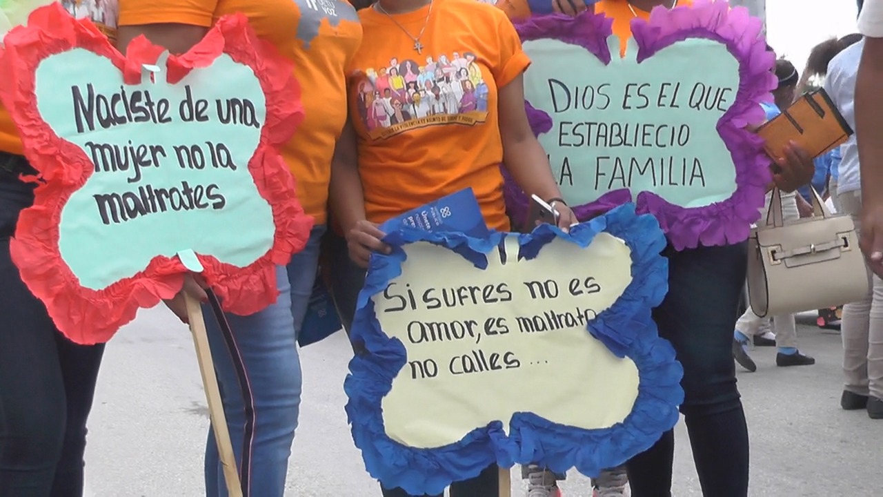 Caminata contra la violencia en la provincia San Juan