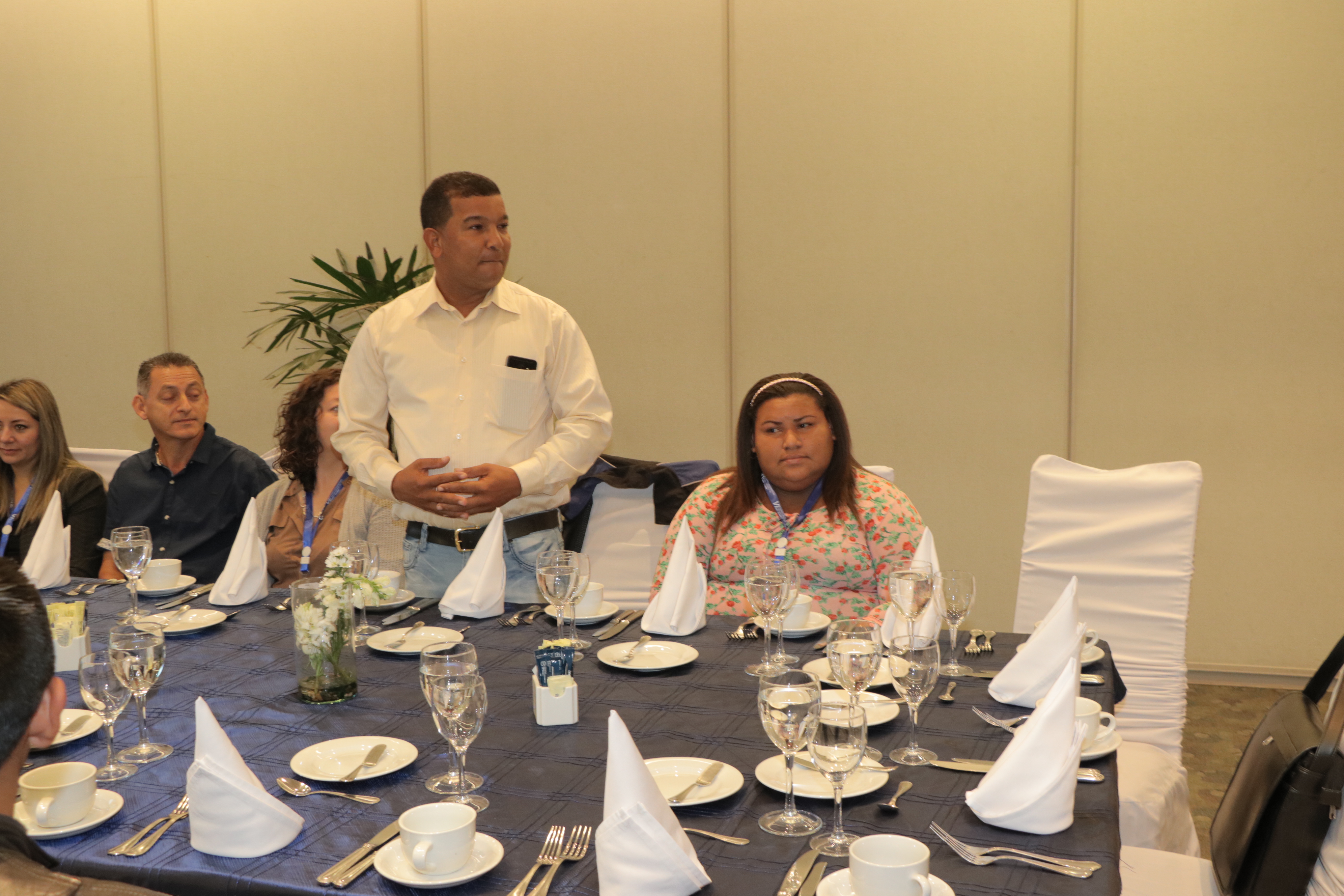 Rafael Díaz, participando del Desayuno Emprendedor, una de las actividades del Encuentro