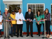 Antonio Peña Mirabal, puso hoy en funcionamiento dos Farmacias del Pueblo en las comunidades de Barraquito y Las Coles, de la provincia Duarte.