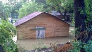 Viviendas afectadas por lluvias en San Juan. Foto cortesía de @lacallederd