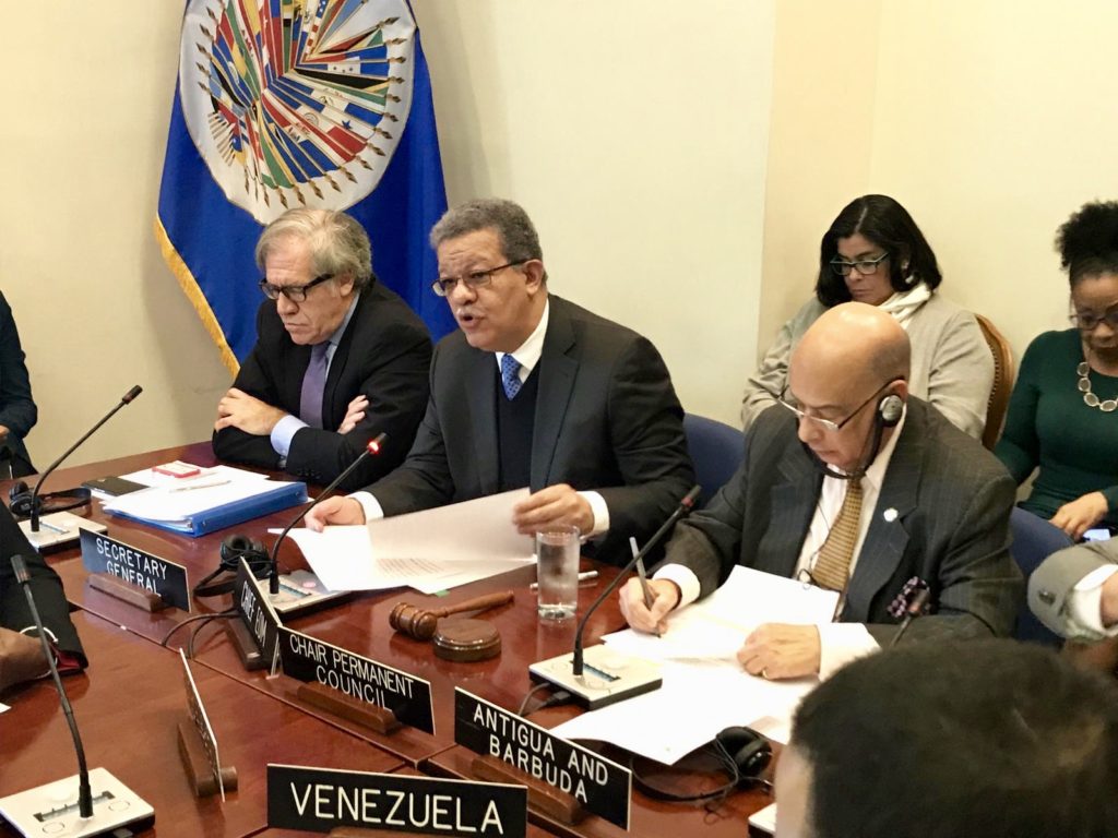 Leonel Fernández al presentar su informe sobre las elecciones en México ante Consejo de la OEA