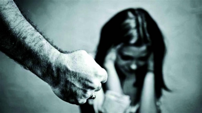Violencia doméstica frente a niños