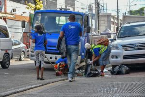 El amplio operativo de limpieza de la Alcaldía fue realizado en todo el Distrito Nacional