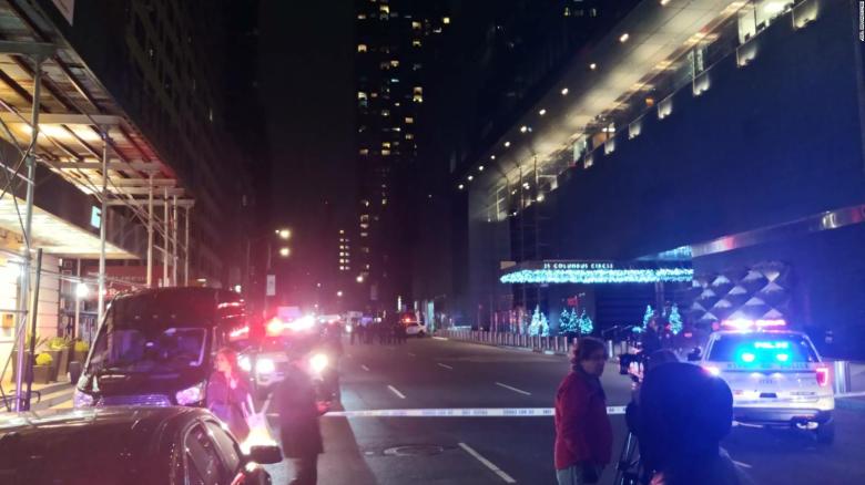 Personal evacuado por amenaza de bomba en CNN Nueva York. Foto CNN