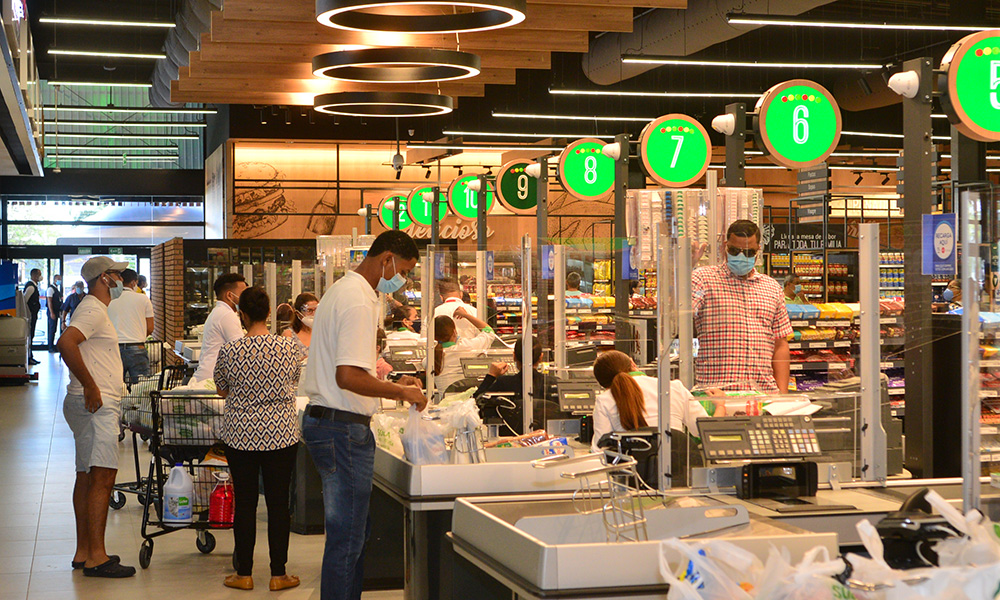 Inaugura Supermercados Nacional sucursal Metro Plaza reafirmando