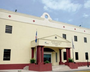 El Instituto Dominicano de Aviación Civil (IDAC)