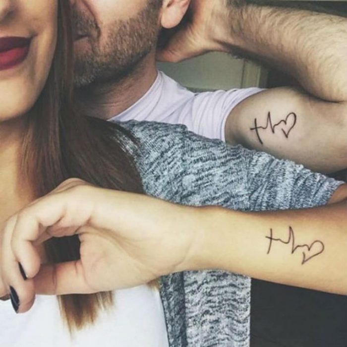 Los tatuajes de pareja, entre el amor eterno y el fatídico error - Periódico elCaribe
