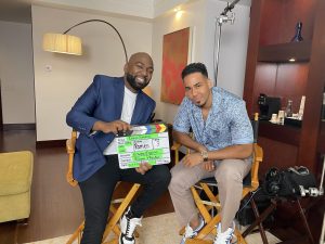 El locutor dominicano radicado en NY, Brea Frank tuvo a su cargo la entrevista exclusiva al bachatero dominicano Romeo Santos donde otorga datos relevantes sobre su documental del concierto que rompió récords de asistencia en el METLIFE STADIUM (UTOPIA), el cual se estrena esta noche en la plataforma de Romeo Santos. Por su lado Brea Frank manifestó: “Estoy muy feliz como comunicador y dominicano, sobre todo honrado de que Romeo me haya seleccionado para contar su experiencia en un documental que inmortaliza con imágenes la bachata y sigue llevando la bandera dominicana por el mundo”. Esta entrevista exclusiva realizada el pasado mes de marzo, será estrenada por HBO más adelante y en el canal de YouTube Brea Frank HD.