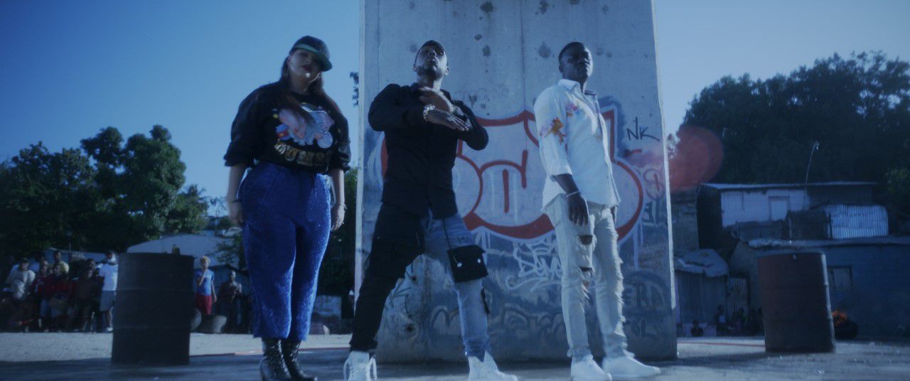 Melymel, Musicólogo y Akon