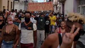¿Qué está pasando en Cuba? Crisis económica, protestas y el impacto de la pandemia