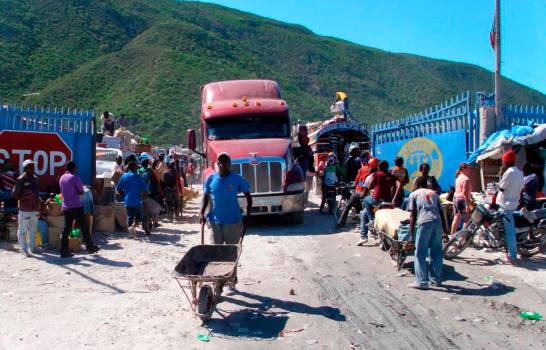 Por razones humanitarias, Gobierno dominicano reiniciará exportaciones hacia Haití