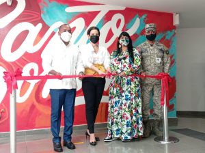 AERODOM y Transitando inauguran exposición de murales de artistas dominicanos en AILA-JFPG