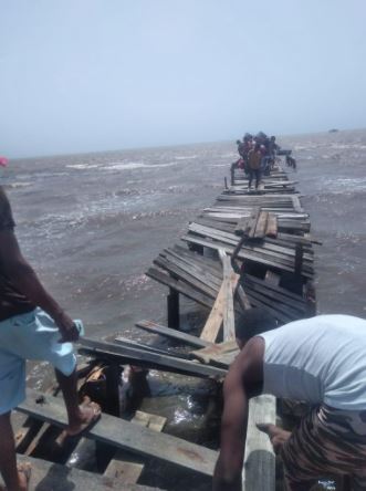 Muelle colapsado