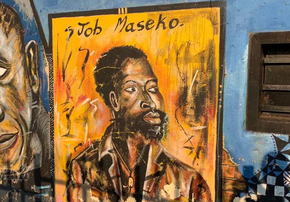 Job Maseko, el héroe de la Segunda Guerra Mundial que se quedó sin la más alta condecoración "por ser negro"
