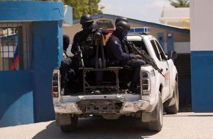 EEUU envía misión a Haití para hablar con políticos que disputan el poder