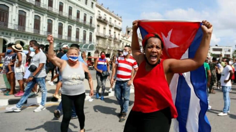 Protestas en Cuba, día tres: primer muerto, detenciones y sin internet