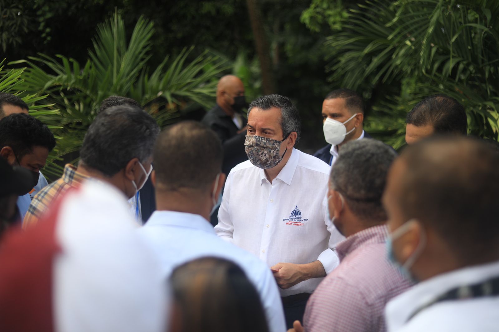 Jorge Mera aborda soluciones a problemáticas ambientales de Monseñor Nouel