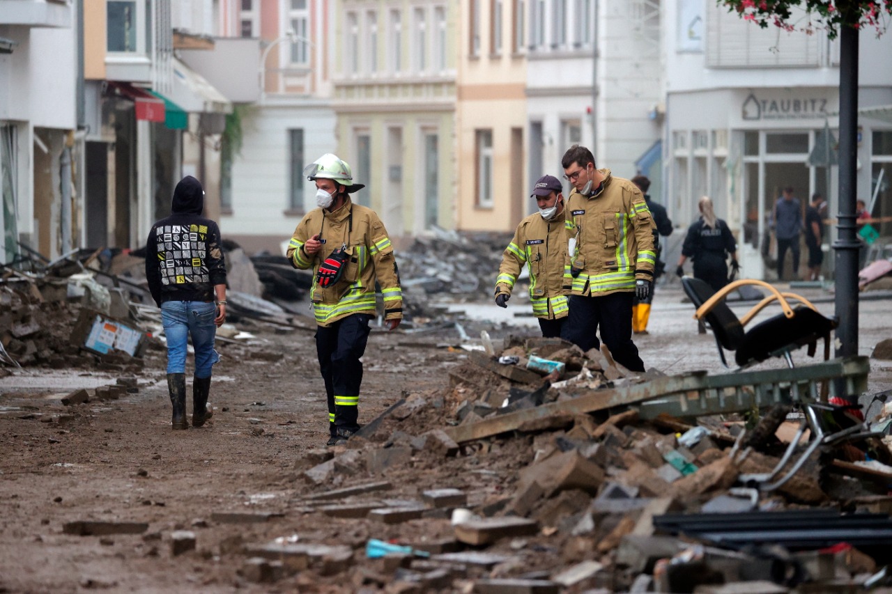 Alemania registra al menos 103 muertos y busca a desaparecidos en las inundaciones