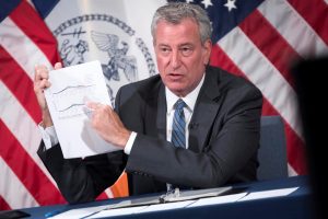 Nueva York anima a sus empresas a exigir a los empleados que se vacunen