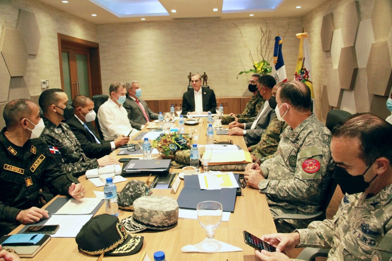 Reunión de Luis Abinader con el Consejo de Seguridad