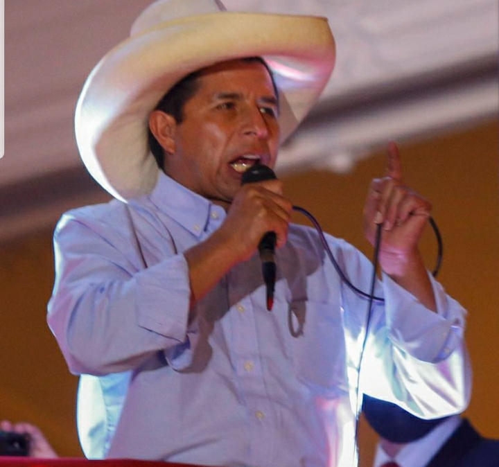 Comunidad Peruana pide respaldo para presidente electo Pedro Castillo