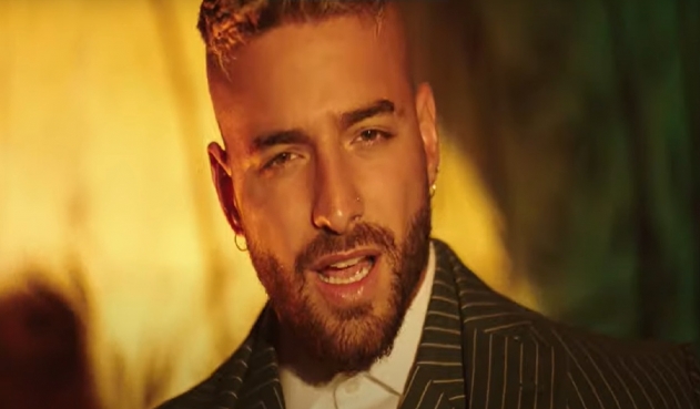 Maluma recomienda no mezclar alcohol y desamor en su nuevo tema