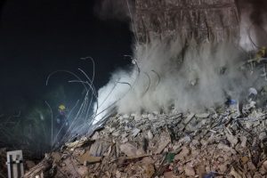 El número de muertos por derrumbe en Miami aumenta a 86