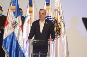 Presidente Abinader dijo que la estrategia de seguridad pretende 