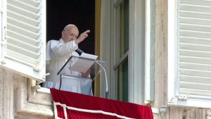 El papa Francisco está “en buen estado general” tras ser operado: pasará siete días en el hospital