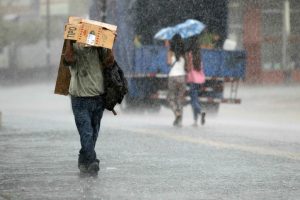 Lluvias dejan desaparecidos en Costa Rica