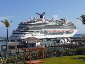 Se reactiva de nuevo turismo de crucero en Puerto Plata con llegada del barco Carnival Horizon