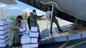 México envía 19 toneladas de víveres e insumos a Haití por el terremoto