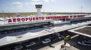 Han sido restablecidas las operaciones en el aeropuerto de Las Américastras tras mejora del clima