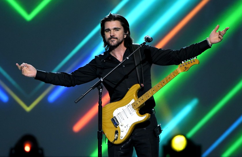 Juanes, Cabello y Royce actuarán em la gala de los Billboard Latinos