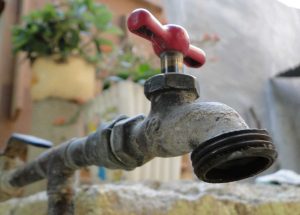 Fred deja 829,338 personas sin agua y 805 viviendas afectadas