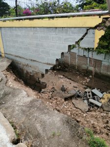 Ministerio de Educación atiende escuelas afectadas por la tormenta tropical Fred